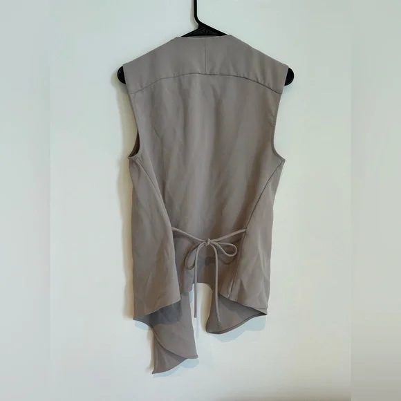 ZARA Asymmetrical Sleeveless Vest with Tie Front - Picture 13 of 13
